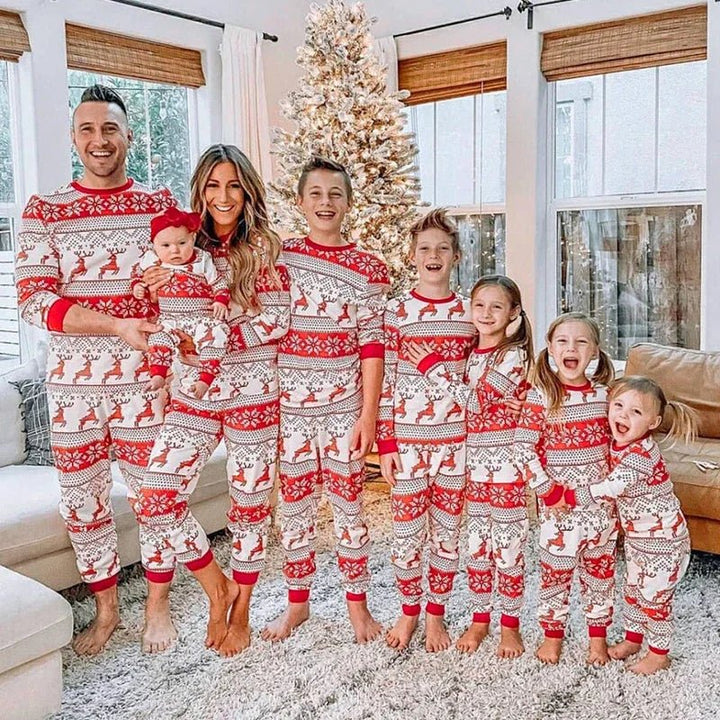 Mommy and Me Clothes 2024 New Christmas Pajamas Set for Family Soft Cute Sleepwear Adults Kids 2 Pieces Suit Xmas Look Outfits - Verschic Paris